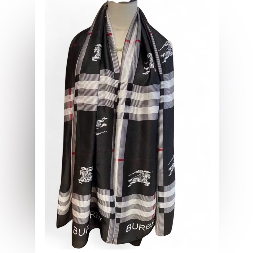 Burberry Scarf New!